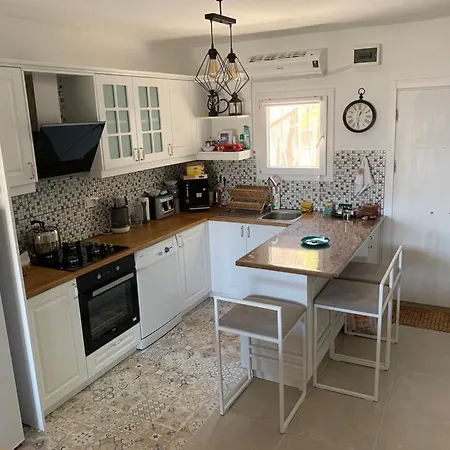 Villa Gundogan For Rent Clup Sunset Bodrum